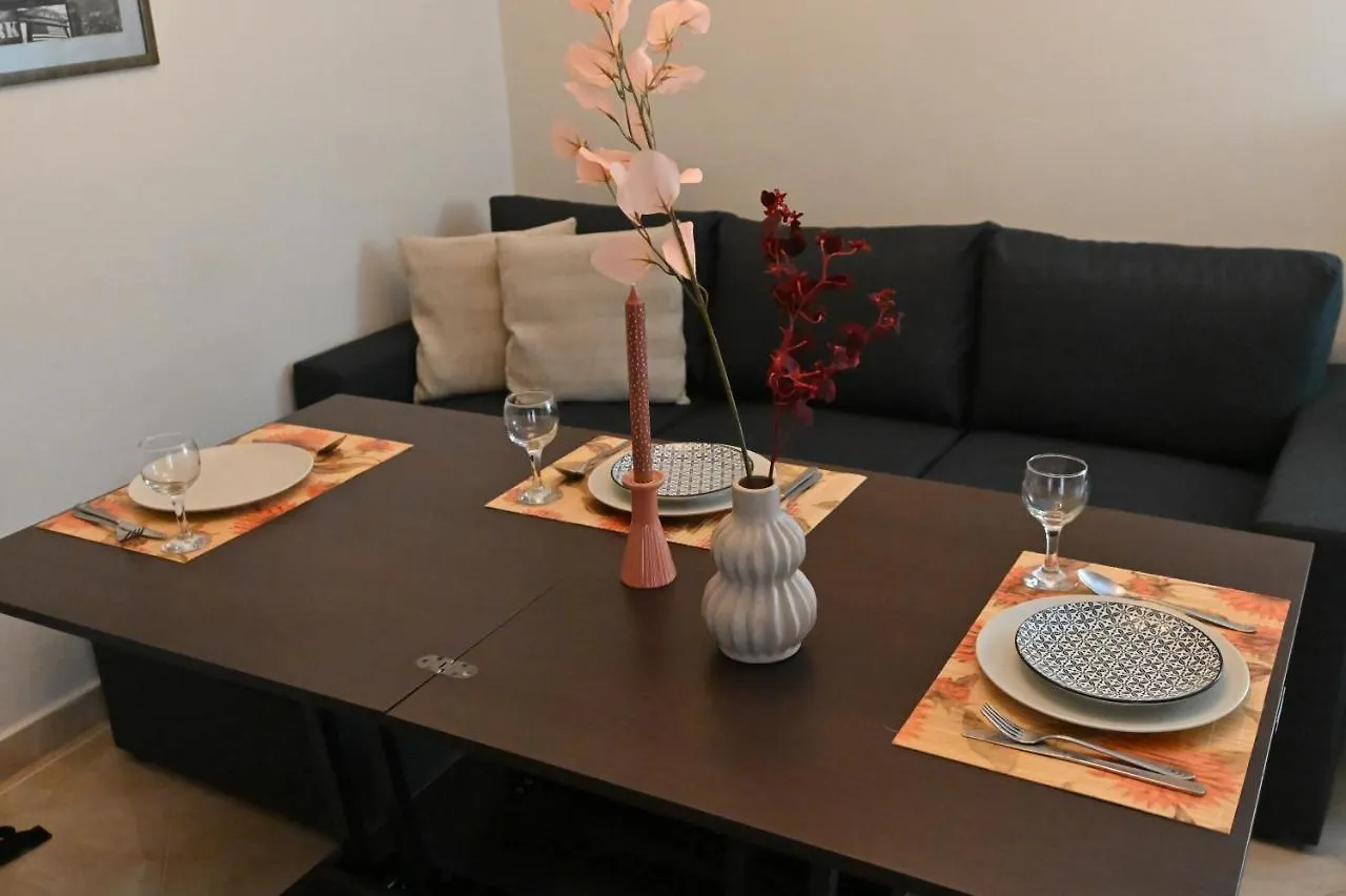 Cozy Apartment Νear Nea Paralia Of Salonicco Grecia
