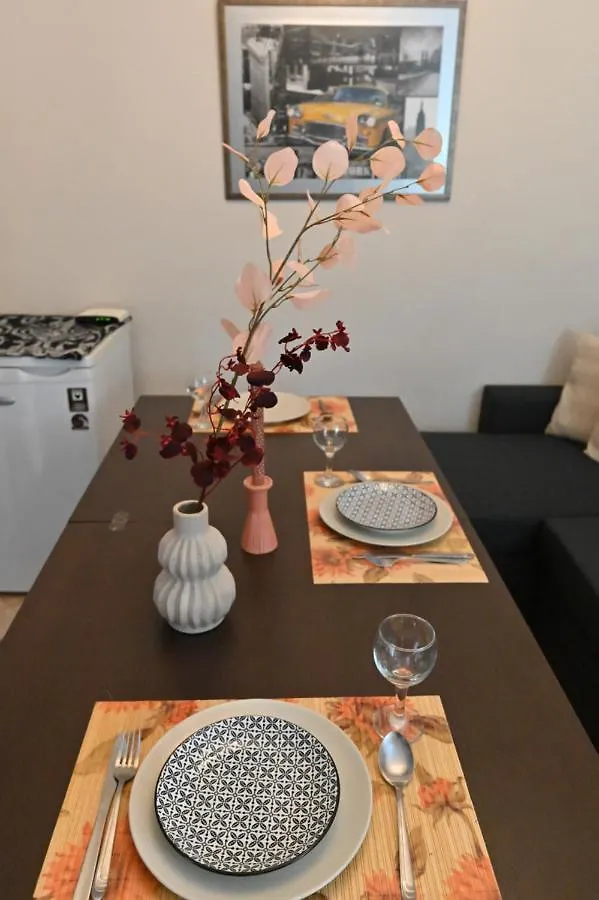 Cozy Apartment Νear Nea Paralia Of Salonicco Grecia