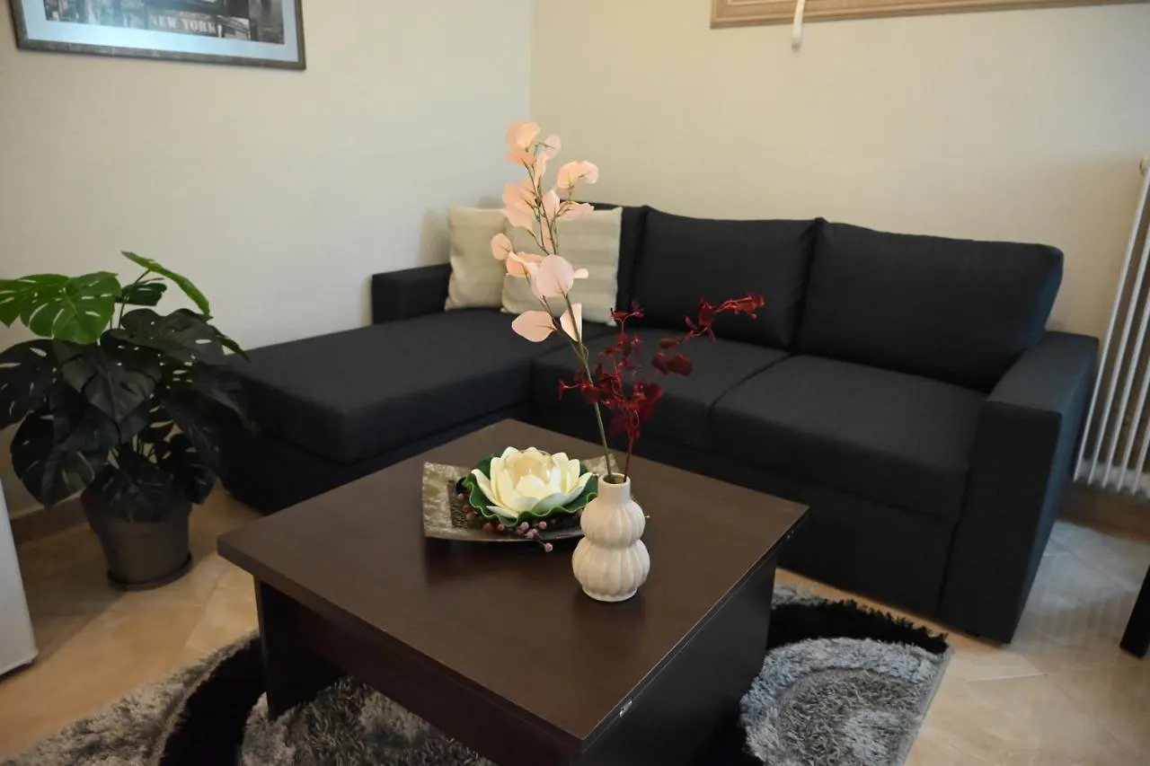 Cozy Apartment Νear Nea Paralia Of Salonicco